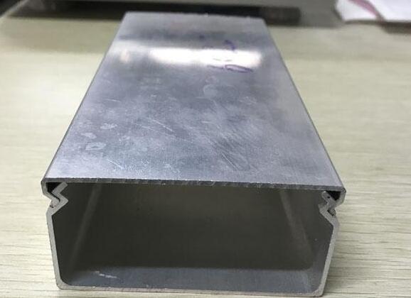 線(xiàn)槽鋁型材